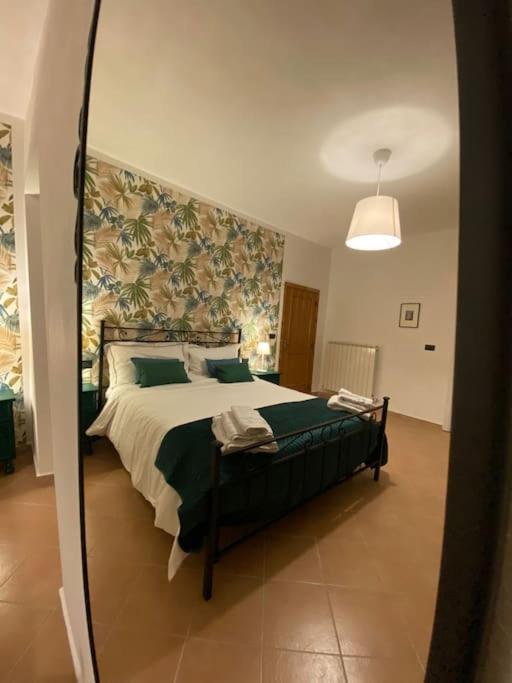Casa Vacanze Fonte Del Menotre Foligno Bagian luar foto