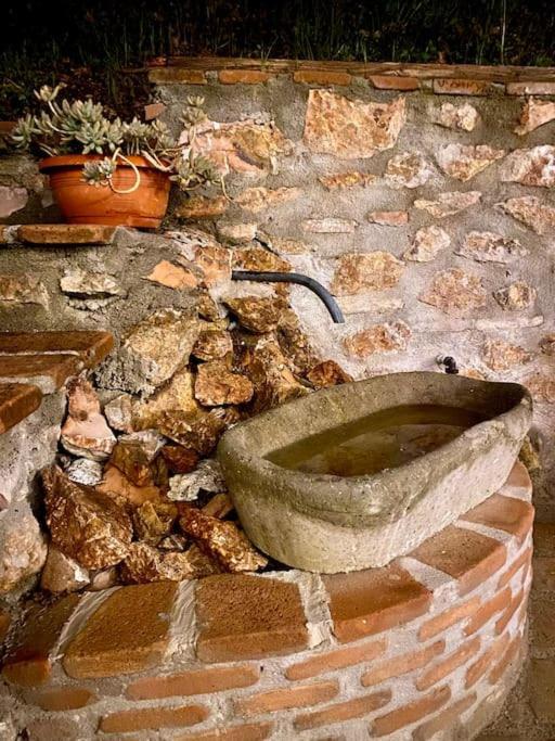 Casa Vacanze Fonte Del Menotre Foligno Bagian luar foto