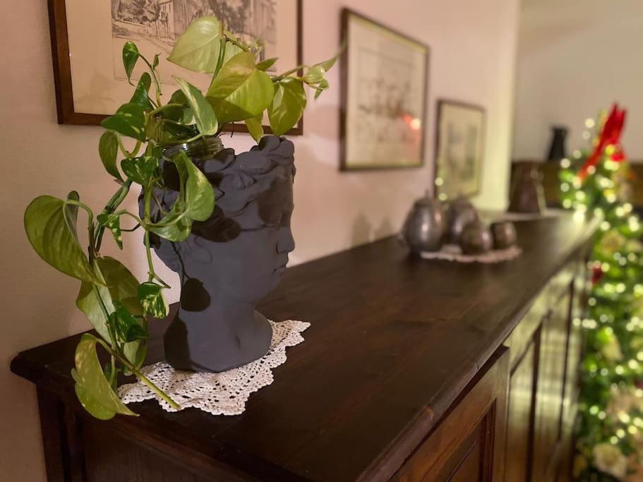 Casa Vacanze Fonte Del Menotre Foligno Bagian luar foto